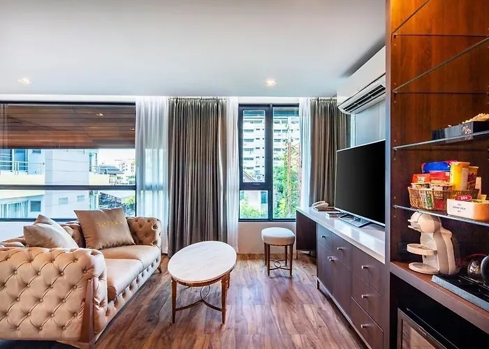 The Grand Sala Thai Bangkok