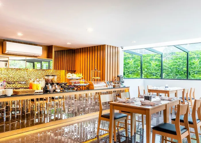 Hotel The Grand Sala Thai 4*